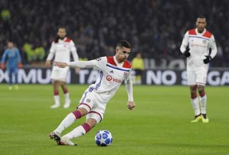 梅西与大巴 梅西与大巴